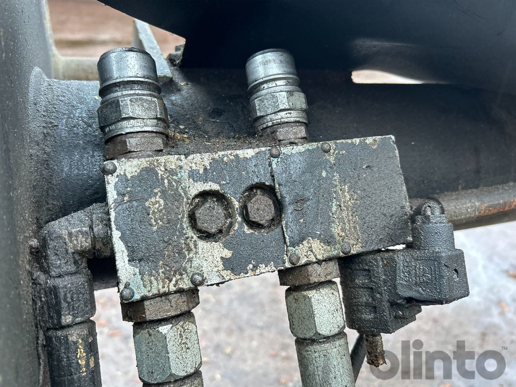 Chargeuse sur pneus Ljungby Maskin L12