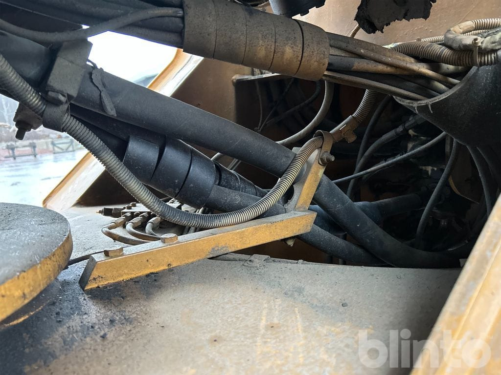 Chargeuse sur pneus Ljungby Maskin L12