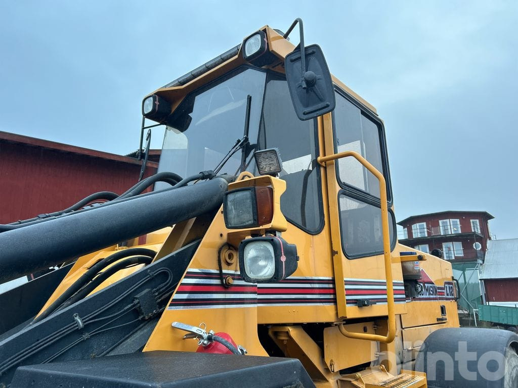 Chargeuse sur pneus Ljungby Maskin L12