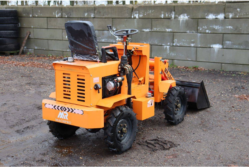 Chargeuse sur pneus Machpro MPL904