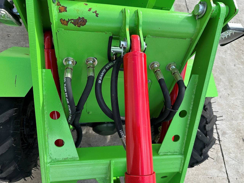 Chargeuse sur pneus Machpro MP-L307