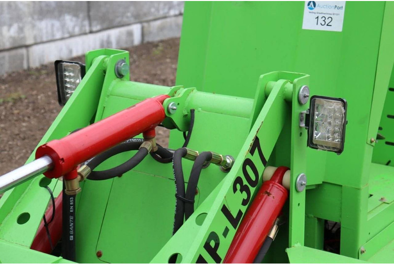 Chargeuse sur pneus Machpro MP-L307