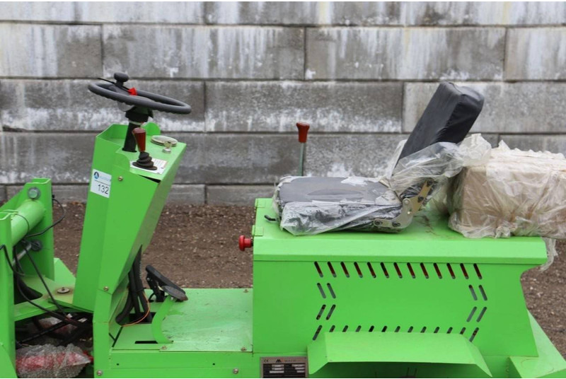 Chargeuse sur pneus Machpro MP-L307