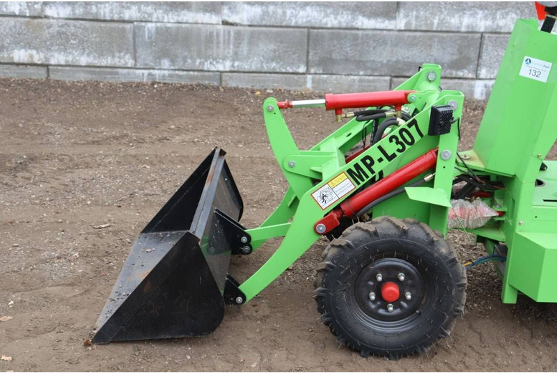 Chargeuse sur pneus Machpro MP-L307