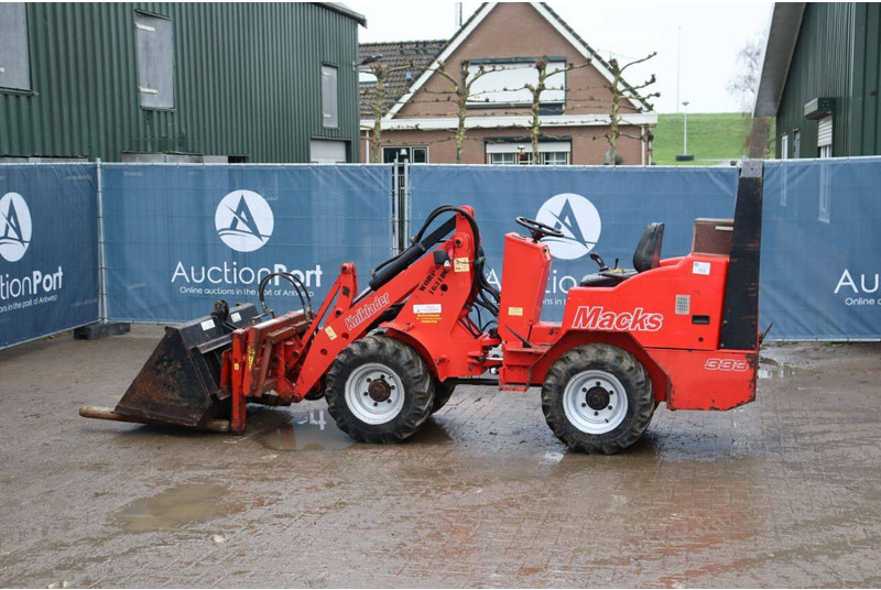 Chargeuse sur pneus Macks 333