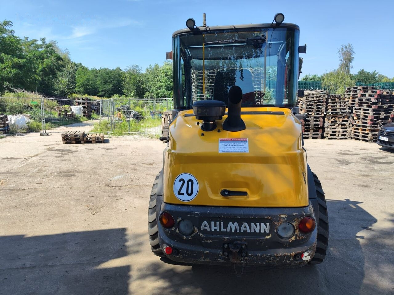 Chargeuse sur pneus Mecalac AX 1000