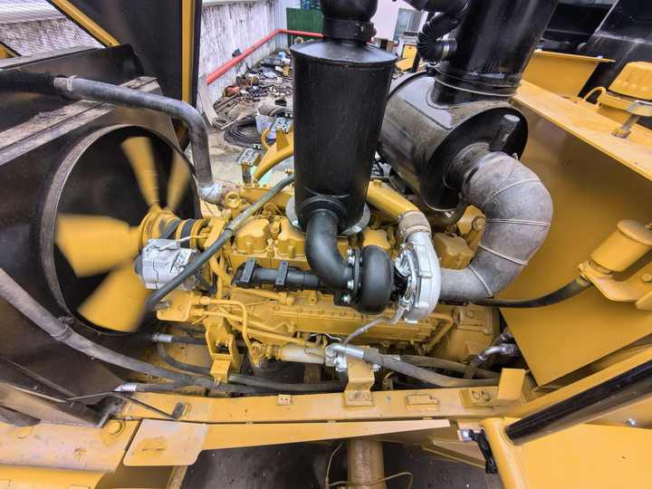 Chargeuse sur pneus Mini Wheel Loader With Automatic Caterpillar 966H Engine High Operating Efficiency cat966H for sale