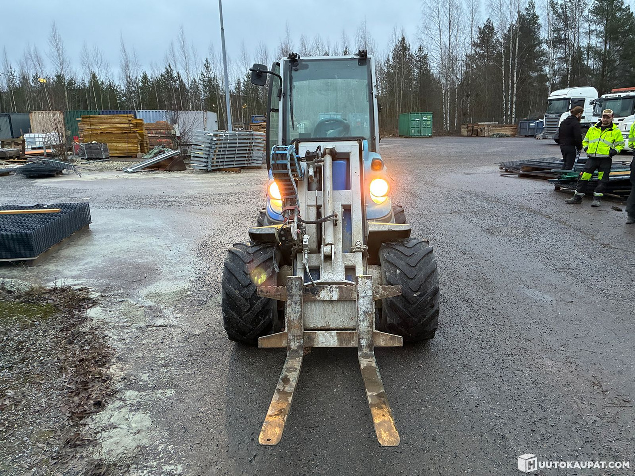Chargeuse sur pneus MultiOne GT950DT, 2016 Loader, Tampere