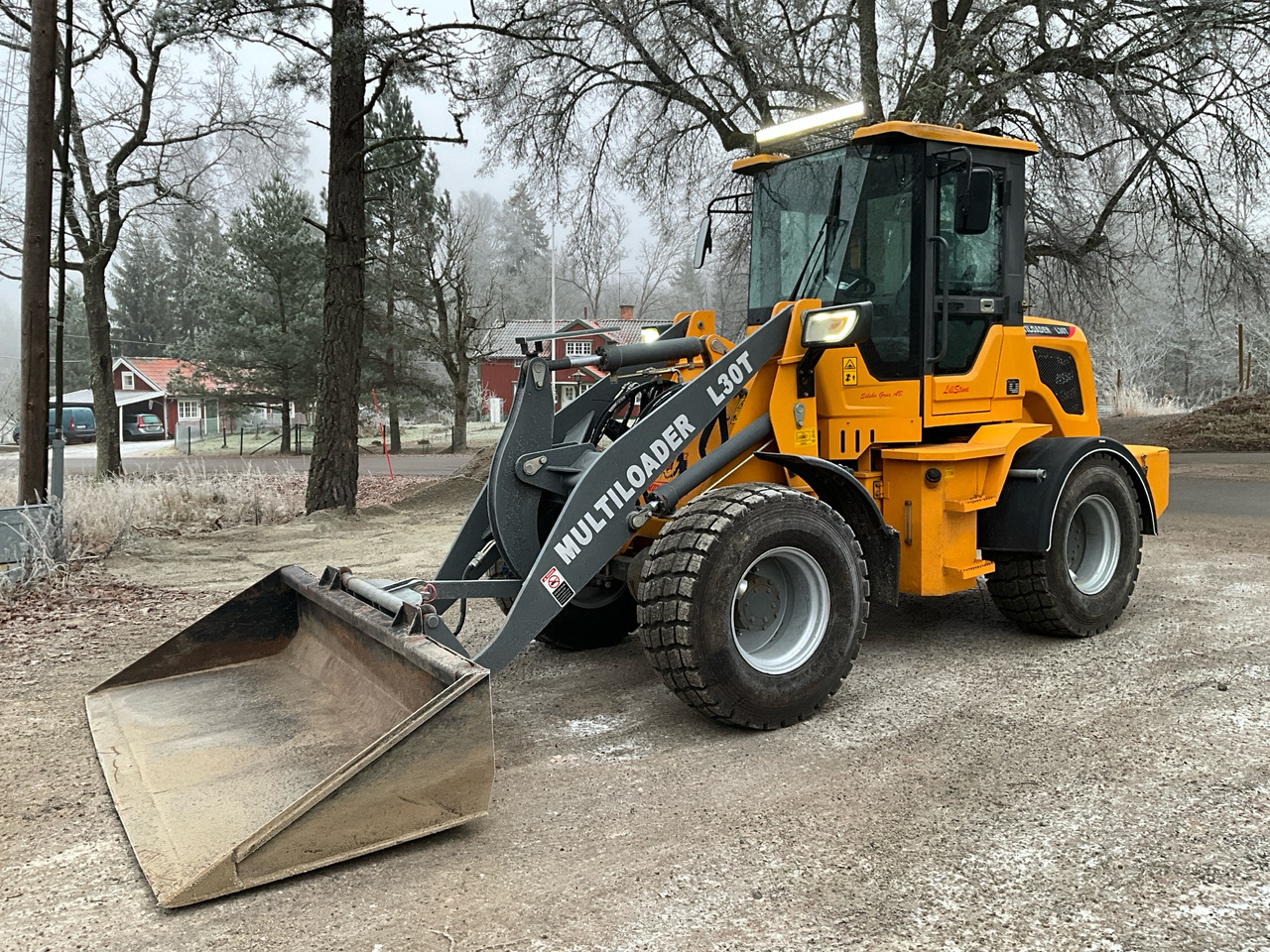 Chargeuse sur pneus Multiloader L30T