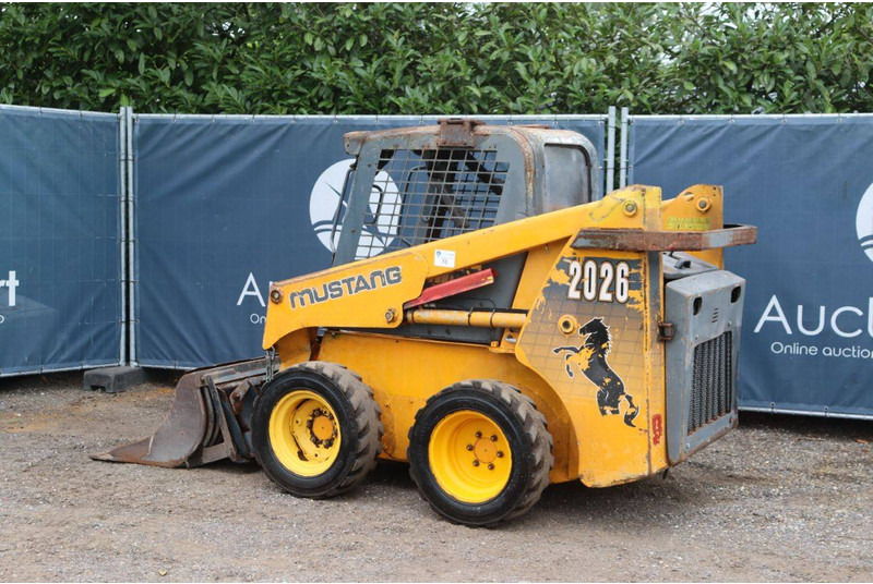 Chargeuse sur pneus Mustang 2026