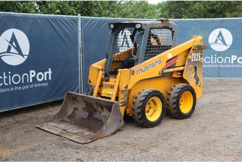 Chargeuse sur pneus Mustang 2026