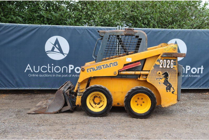 Chargeuse sur pneus Mustang 2026