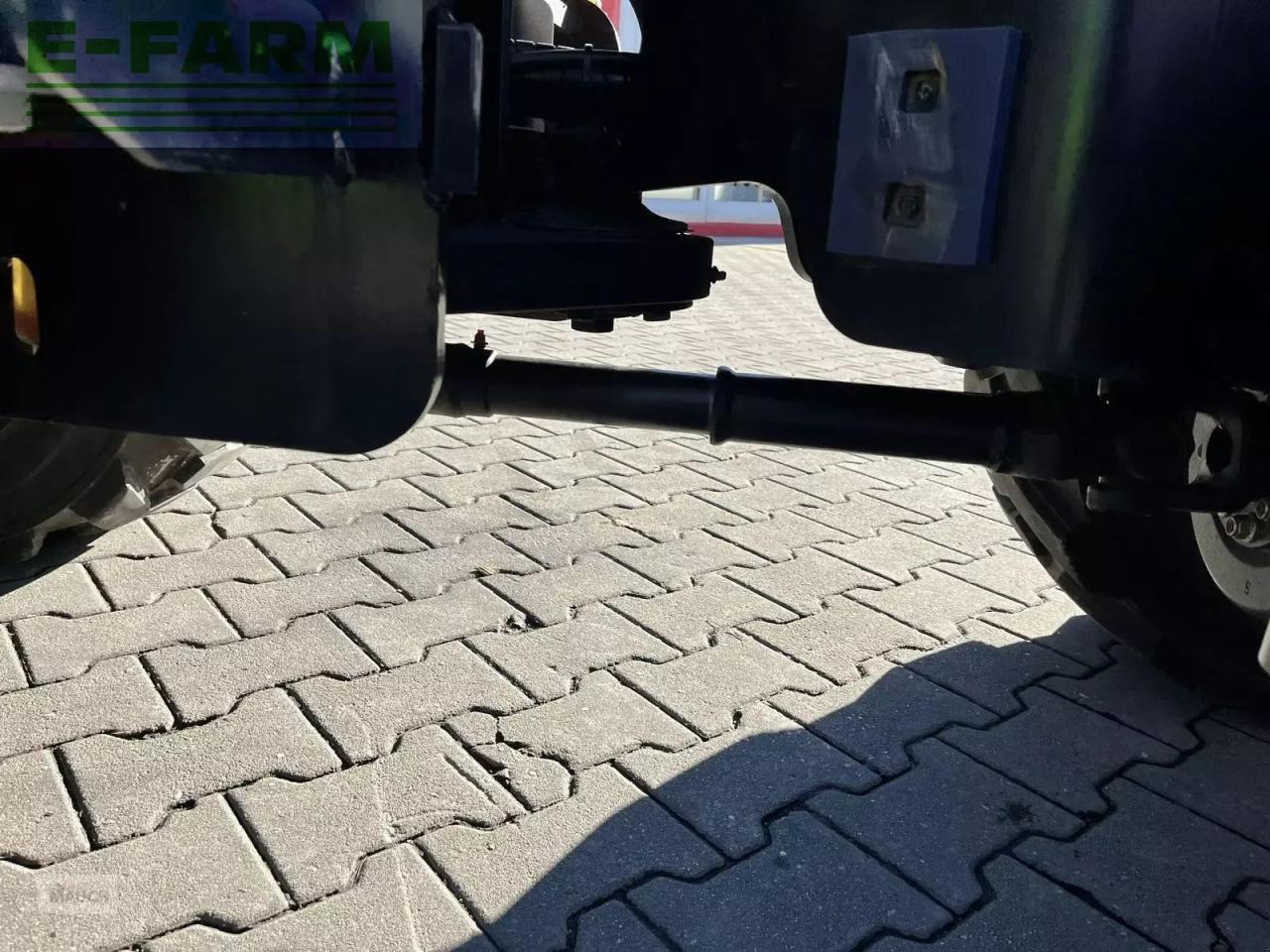 Chargeuse sur pneus Mustang 340 mit euroaufnahme hydraulisch