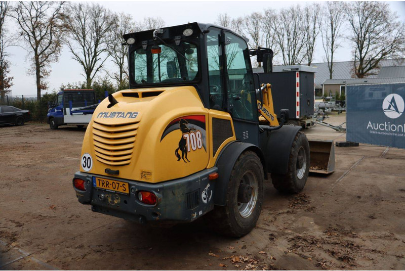 Chargeuse sur pneus Mustang AL 708