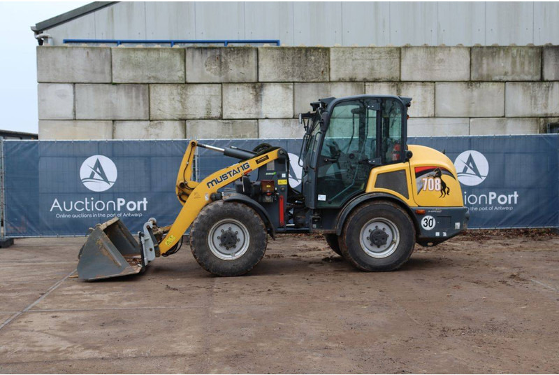 Chargeuse sur pneus Mustang AL 708