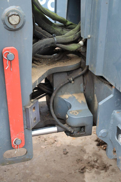 Chargeuse sur pneus Mustang AL 708