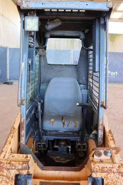 Chargeuse sur pneus Mustang SL2012