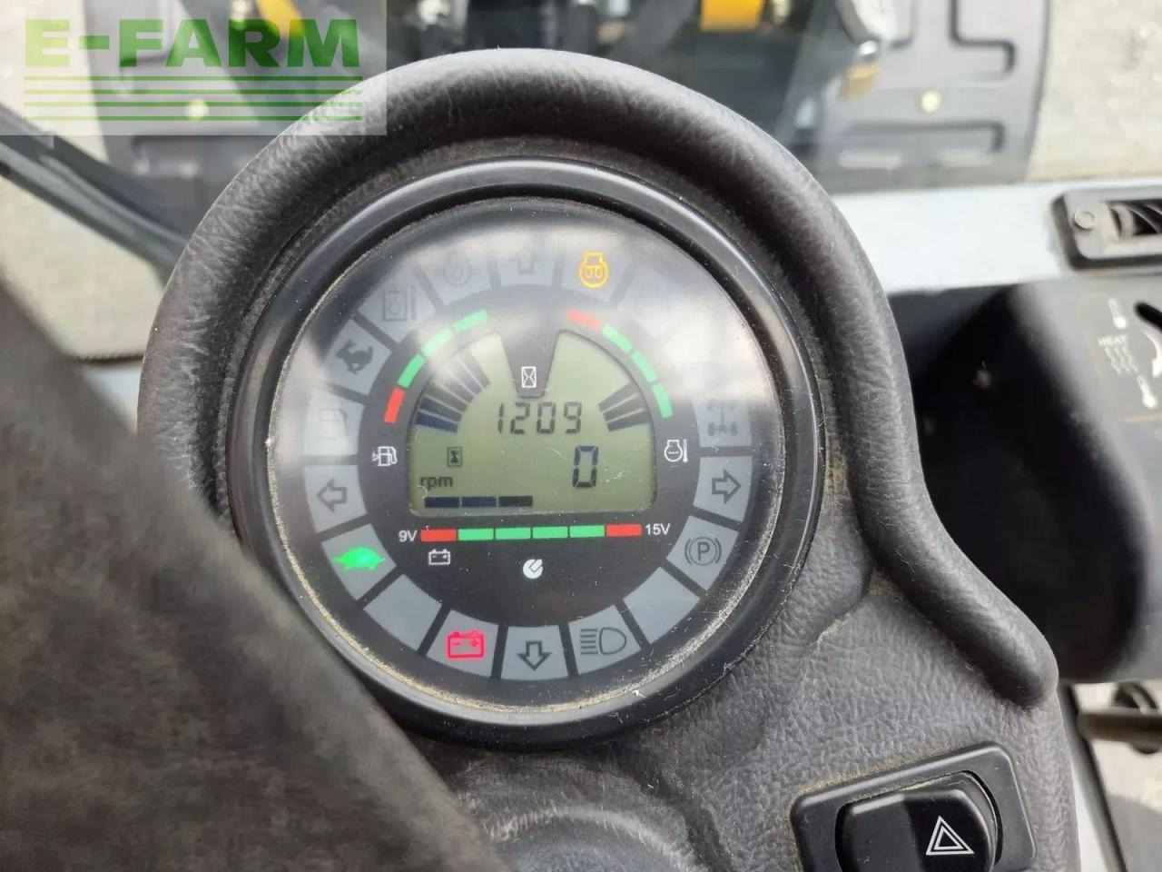 Chargeuse sur pneus Mustang al540