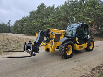 Chargeuse sur pneus NEW HOLLAND LM 1745 Turbo