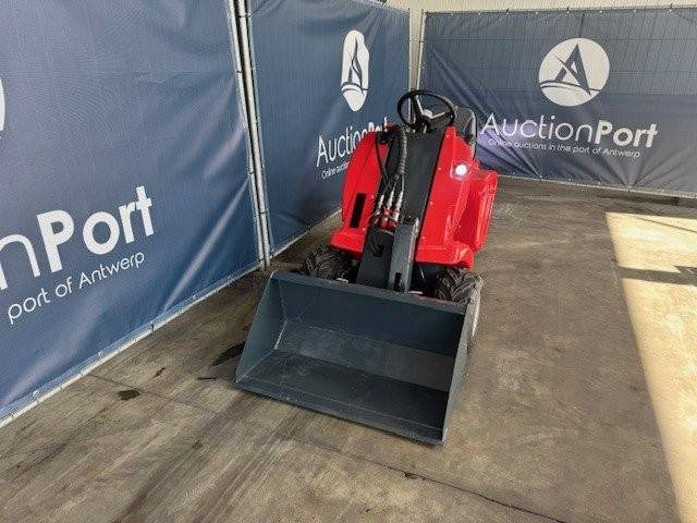 Chargeuse sur pneus NM-SLD280