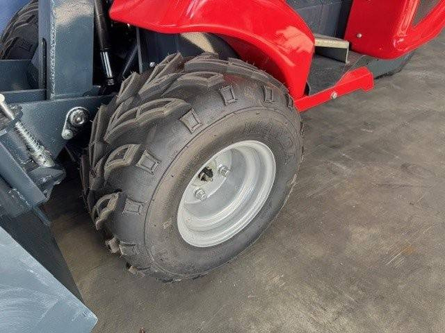 Chargeuse sur pneus NM-SLD280