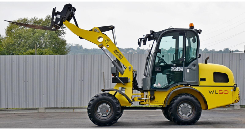 Chargeuse sur pneus Neuson WACKER WL 50