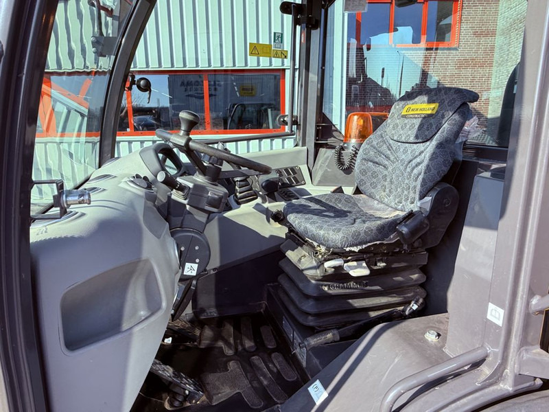 Chargeuse sur pneus New Holland W50 TC Wiellader