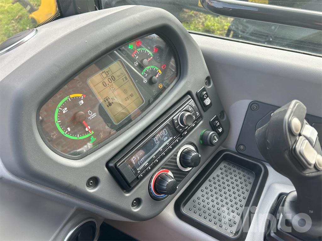 Chargeuse sur pneus New Holland W80C LE (2023)
