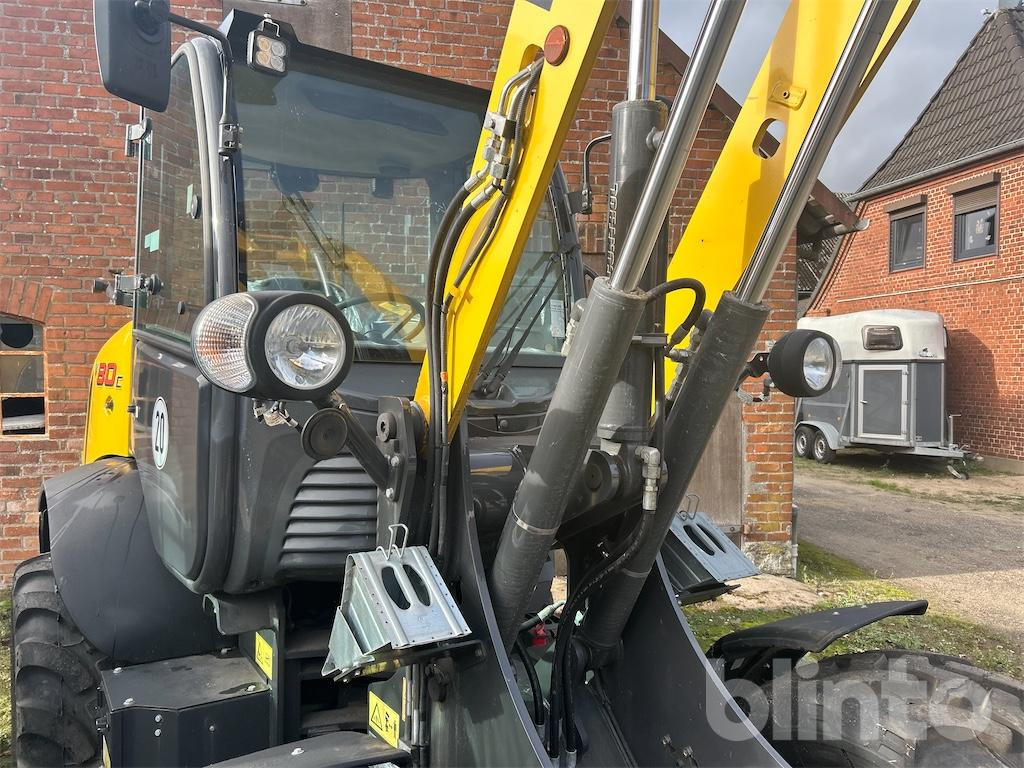 Chargeuse sur pneus New Holland W80C LE (2023)