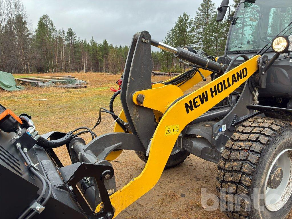 Chargeuse sur pneus New Holland W80 C