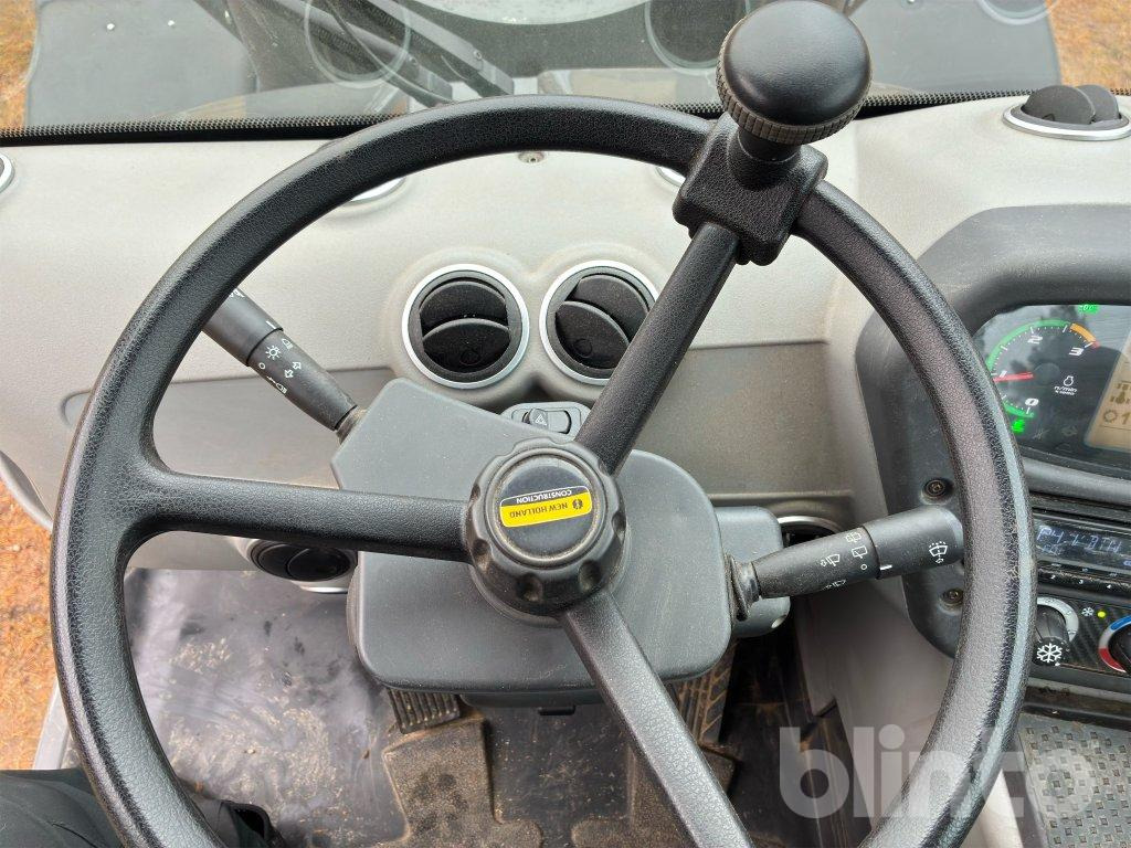 Chargeuse sur pneus New Holland W80 C