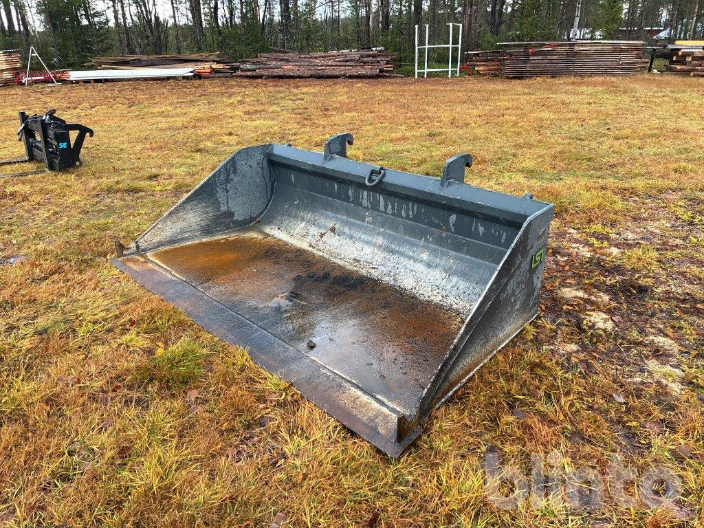 Chargeuse sur pneus New Holland W80 C