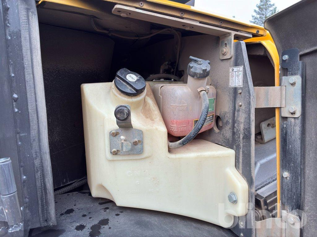 Chargeuse sur pneus New Holland W80 C