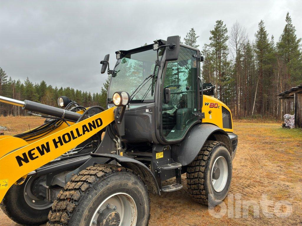 Chargeuse sur pneus New Holland W80 C