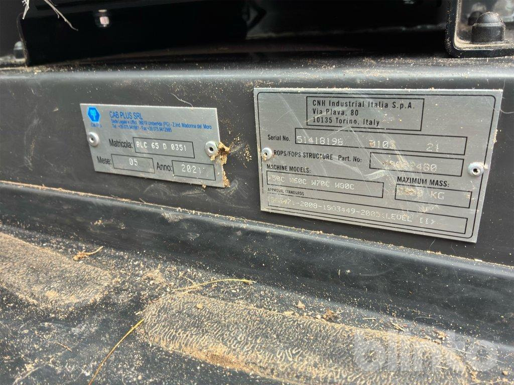 Chargeuse sur pneus New Holland W80 C