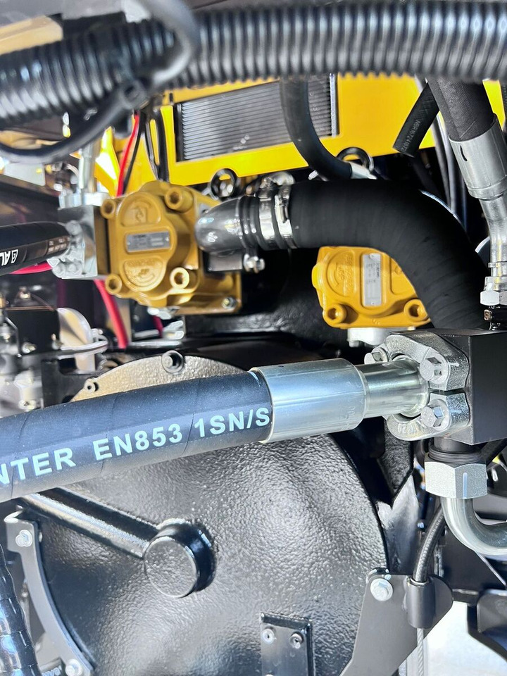 Chargeuse sur pneus New XCMG XC968 wheel loader