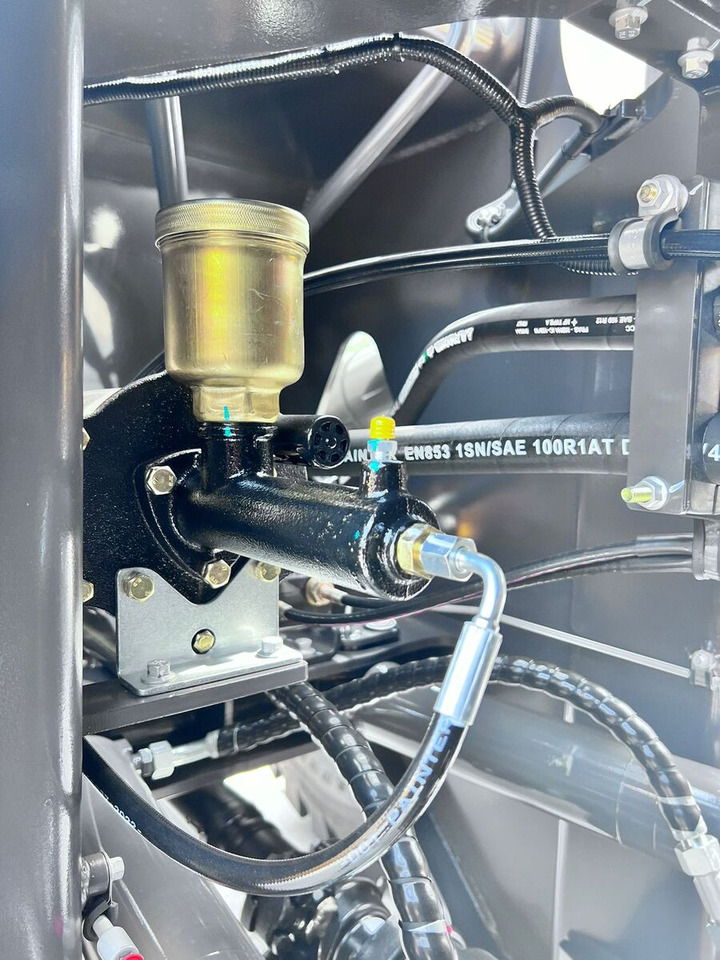 Chargeuse sur pneus New XCMG XC968 wheel loader