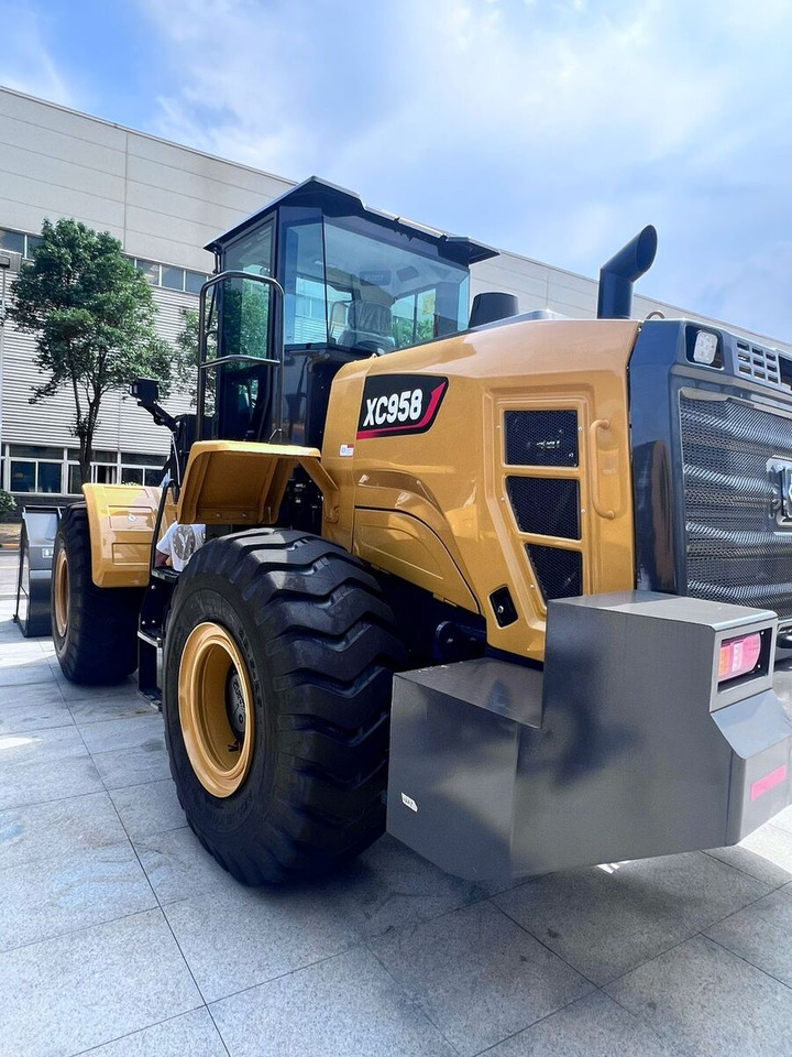 Chargeuse sur pneus New XCMG XC968 wheel loader