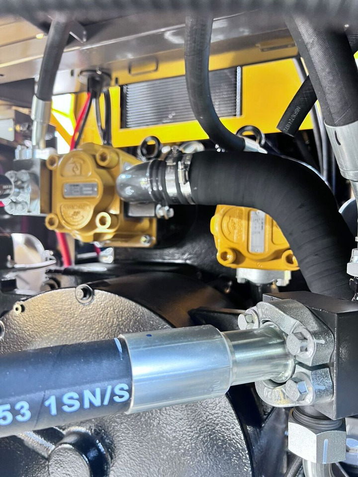 Chargeuse sur pneus New XCMG XC968 wheel loader