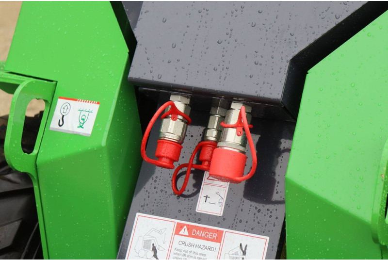 Chargeuse sur pneus Nycheki SK-911