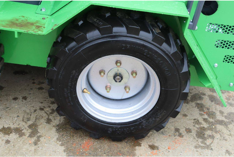 Chargeuse sur pneus Nycheki SK-911