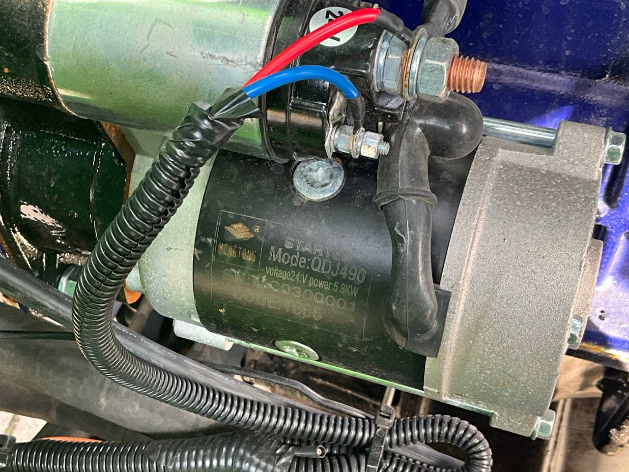 Chargeuse sur pneus Nycheki Y25-42