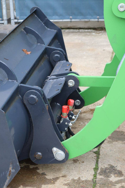 Chargeuse sur pneus Nycheki Y25-42