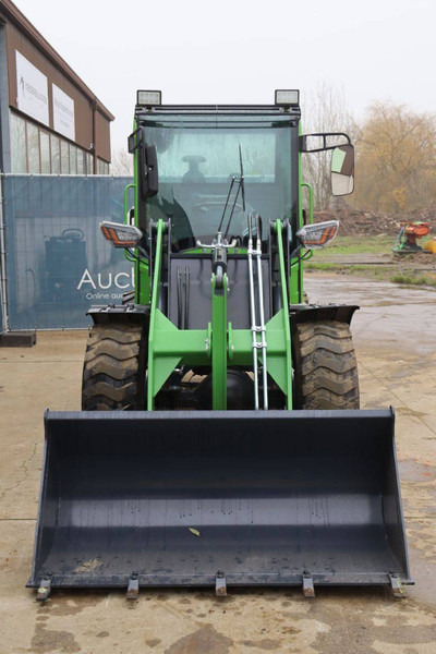 Chargeuse sur pneus Nycheki Y25-42