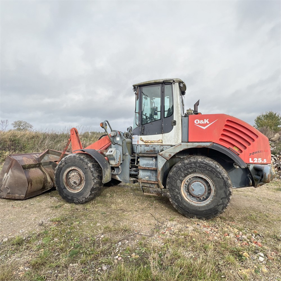 Chargeuse sur pneus O&K L25.5