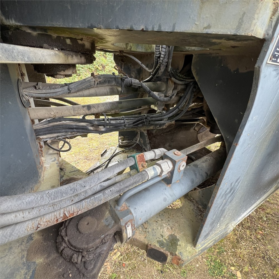 Chargeuse sur pneus O&K L25.5