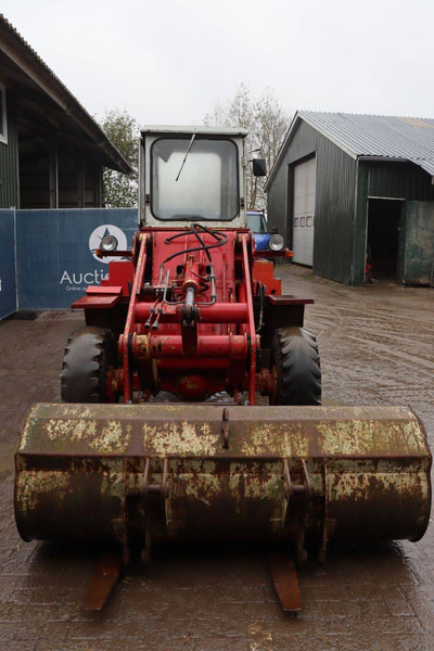 Chargeuse sur pneus O & K L6