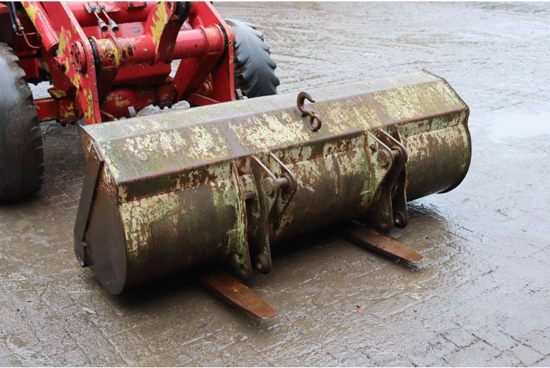 Chargeuse sur pneus O & K L6