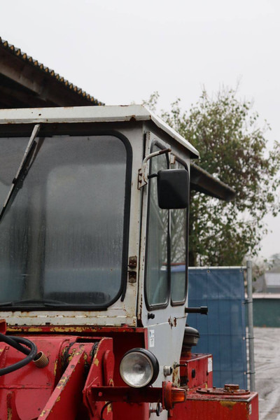 Chargeuse sur pneus O & K L6