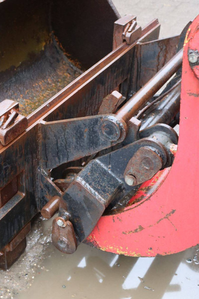 Chargeuse sur pneus O & K L6